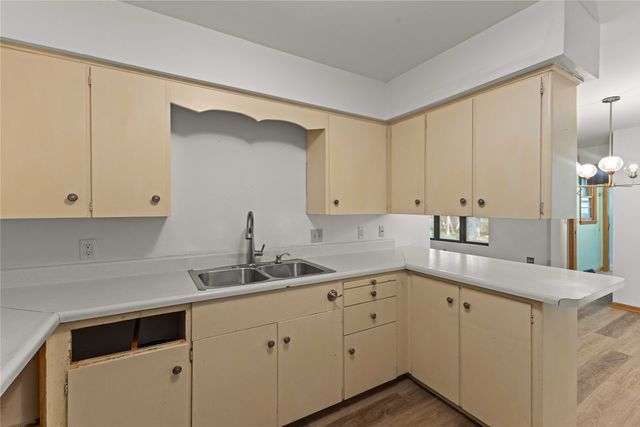 1621 NW 70th Place, Ankeny, IA 50023