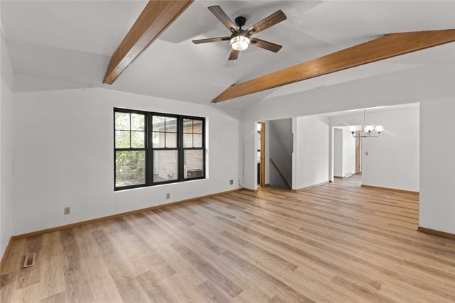 1621 NW 70th Place, Ankeny, IA 50023