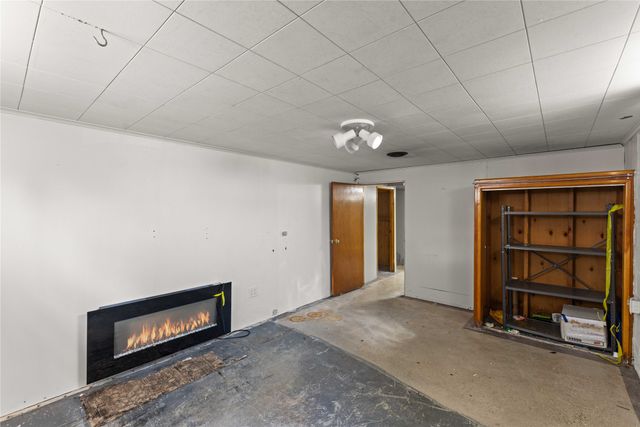 1621 NW 70th Place, Ankeny, IA 50023