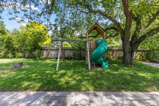 1621 NW 70th Place, Ankeny, IA 50023