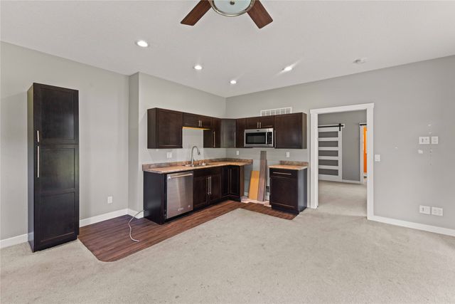 1621 NW 70th Place, Ankeny, IA 50023