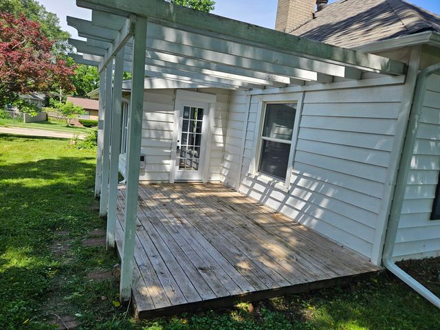2158 North Boonville Avenue, Springfield, MO 65803