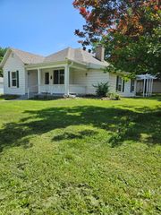 2158 North Boonville Avenue, Springfield, MO 65803