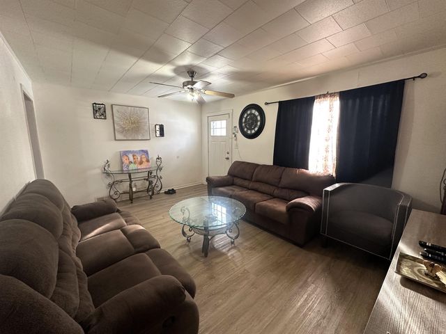 1818 Hale Avenue, Fort Wayne, IN 46802