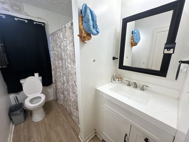 1818 Hale Avenue, Fort Wayne, IN 46802