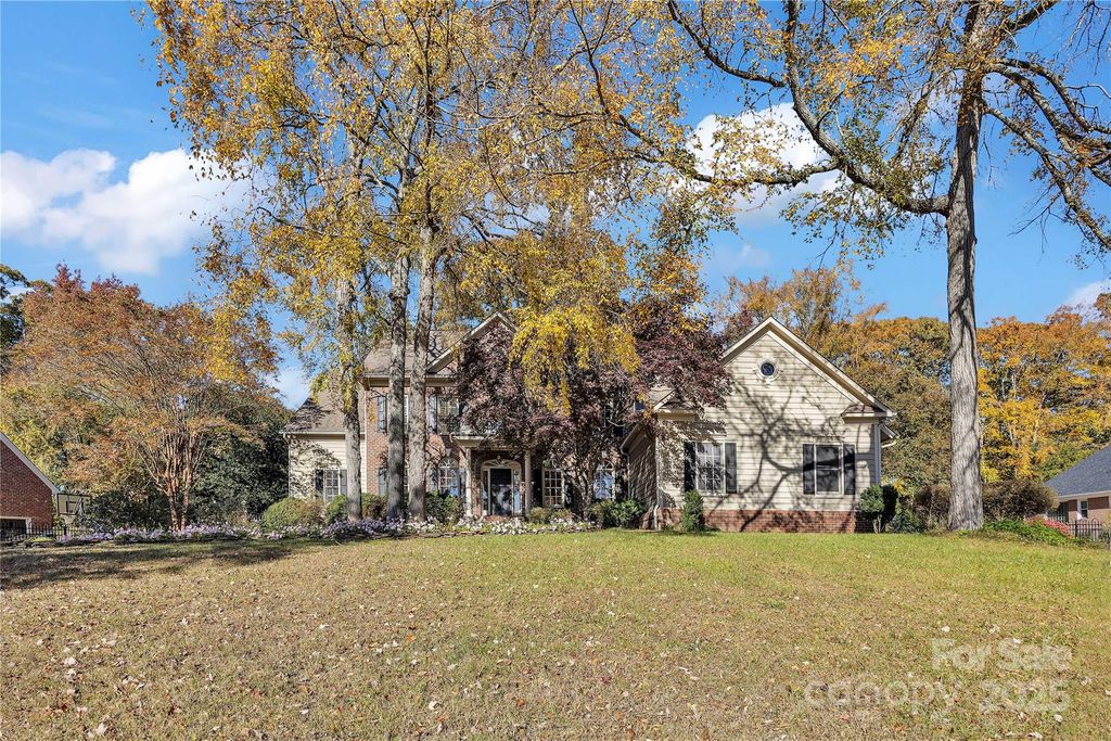 839 Craigmont Lane NW, Concord, NC 28027