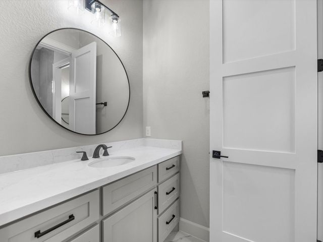 10039 Lakeside Oaks Dr, Plantersville, TX 77363