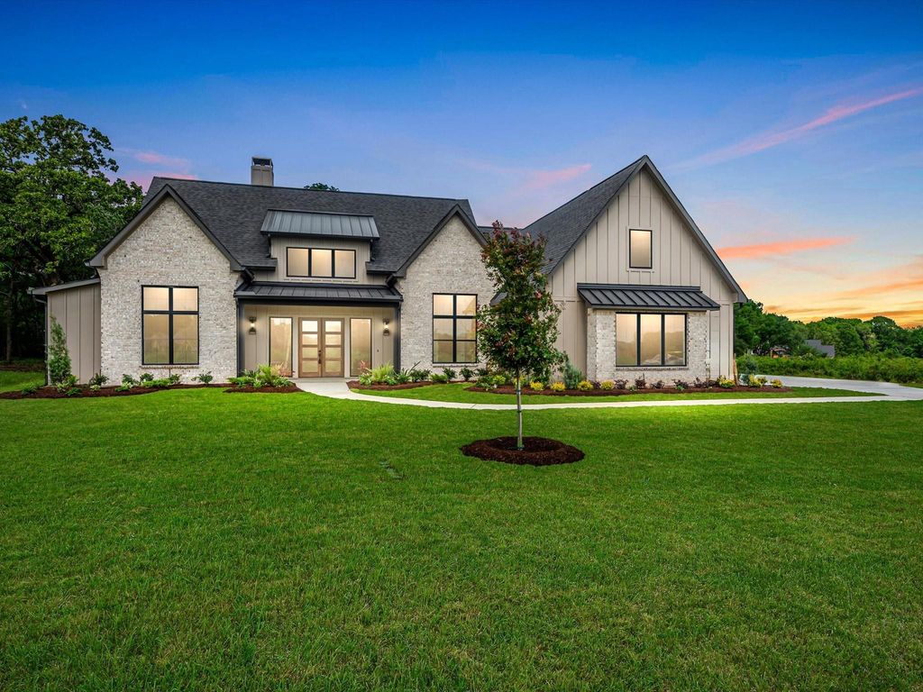 10039 Lakeside Oaks Dr, Plantersville, TX 77363