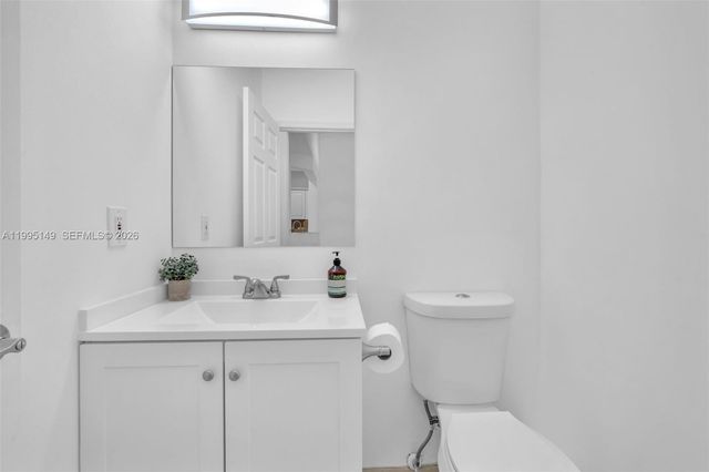 12675 NW 56th Dr 12675, Coral Springs, FL 33076