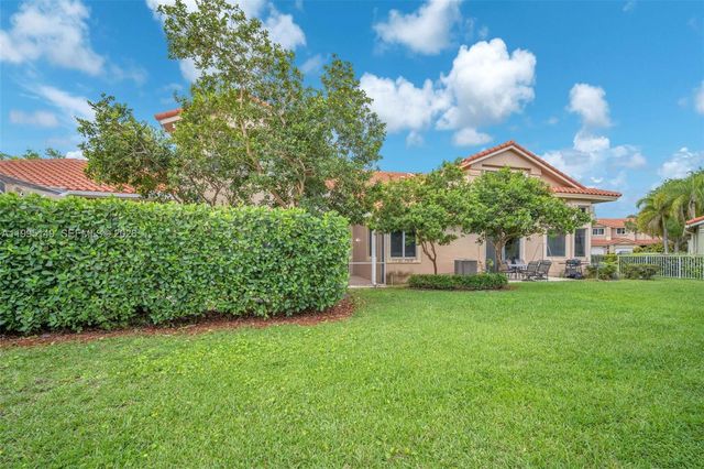 12675 NW 56th Dr 12675, Coral Springs, FL 33076