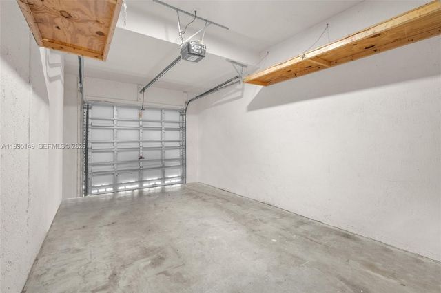 12675 NW 56th Dr 12675, Coral Springs, FL 33076