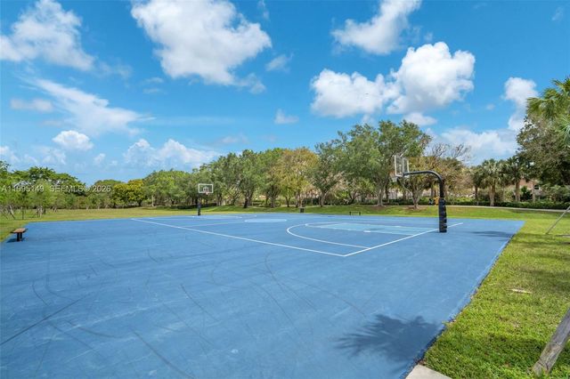 12675 NW 56th Dr 12675, Coral Springs, FL 33076