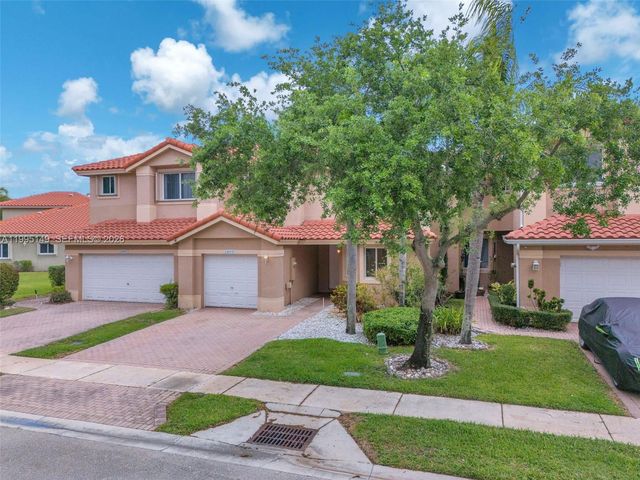 12675 NW 56th Dr 12675, Coral Springs, FL 33076