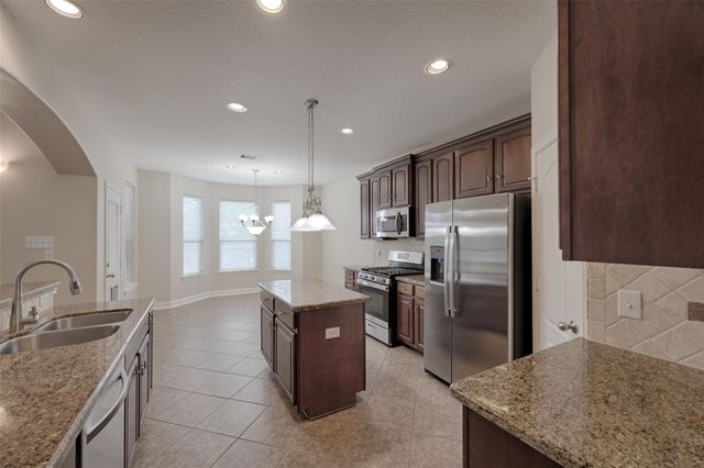 145 Dawns Edge Drive, Conroe, TX 77356