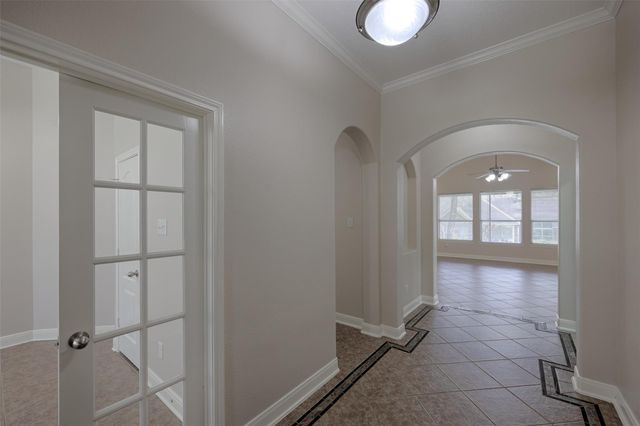 145 Dawns Edge Drive, Conroe, TX 77356