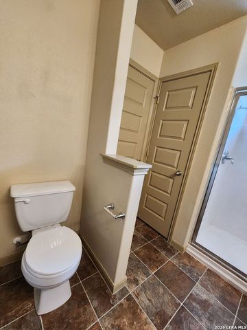 789 GREAT OAKS DR, New Braunfels, TX 78130