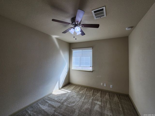789 GREAT OAKS DR, New Braunfels, TX 78130