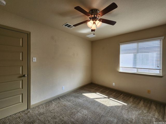 789 GREAT OAKS DR, New Braunfels, TX 78130