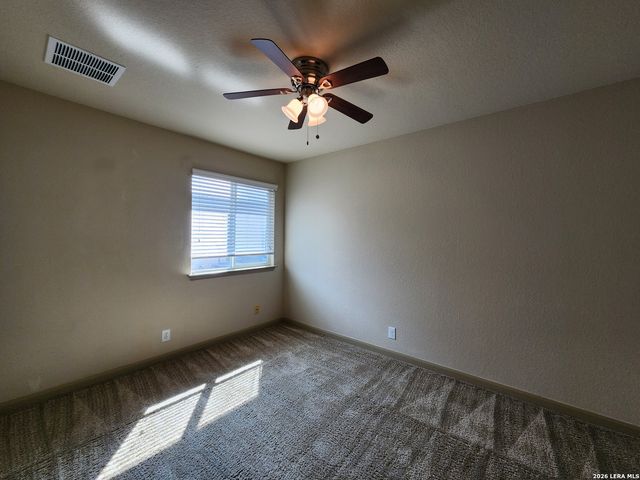 789 GREAT OAKS DR, New Braunfels, TX 78130