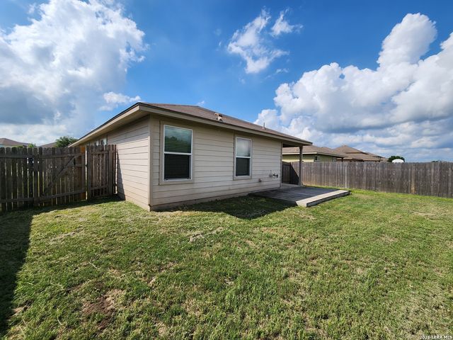 789 GREAT OAKS DR, New Braunfels, TX 78130