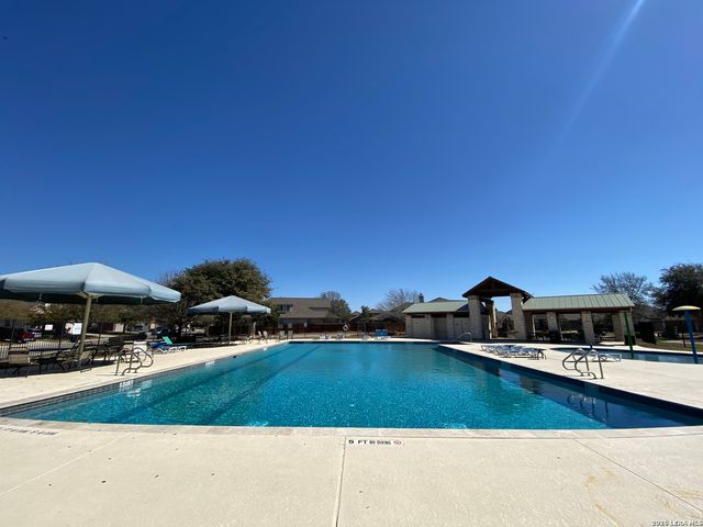 789 GREAT OAKS DR, New Braunfels, TX 78130