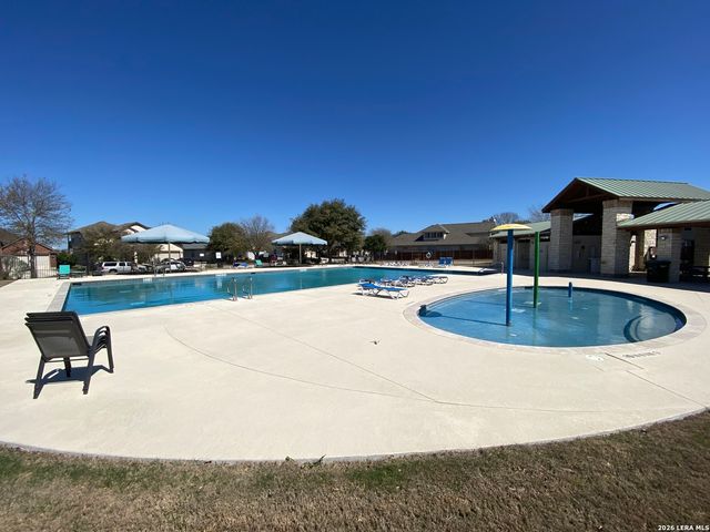 789 GREAT OAKS DR, New Braunfels, TX 78130