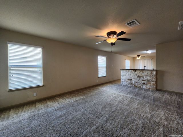 789 GREAT OAKS DR, New Braunfels, TX 78130