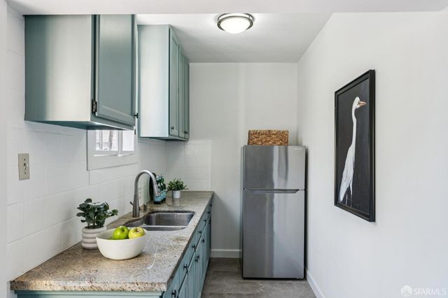 573 Edinburgh Street, San Francisco, CA 94112
