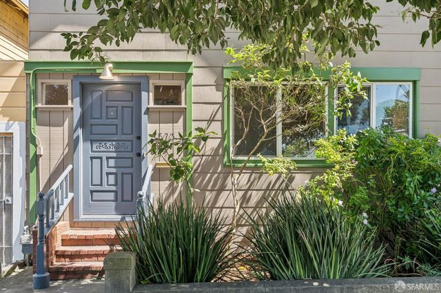 573 Edinburgh Street, San Francisco, CA 94112