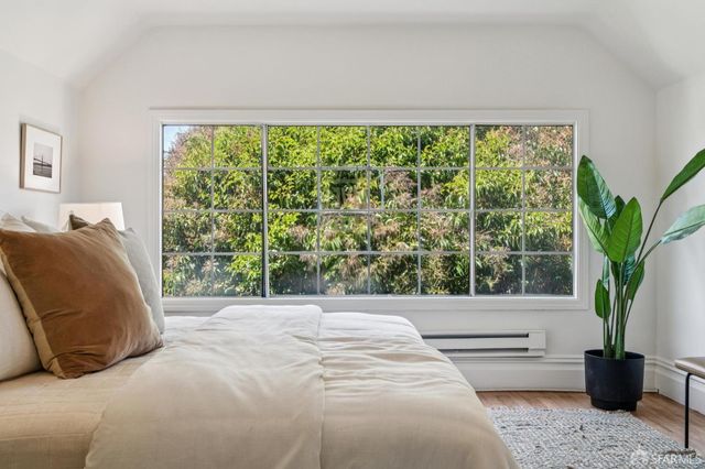 573 Edinburgh Street, San Francisco, CA 94112