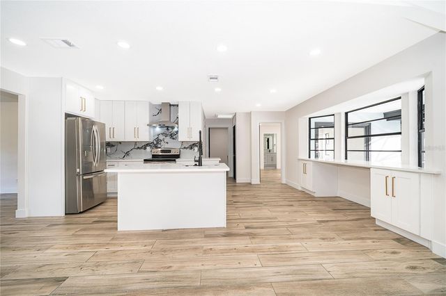 1498 GRACE LAKE CIRCLE, Longwood, FL 32750