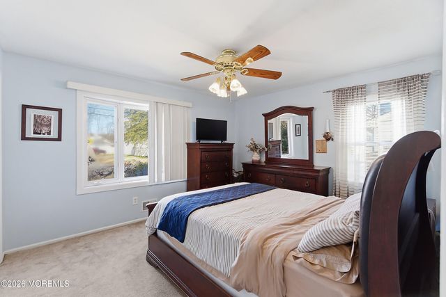 52 Sunset Avenue, Old Bridge, NJ 08857