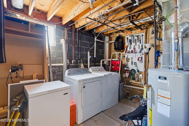 52 Sunset Avenue, Old Bridge, NJ 08857