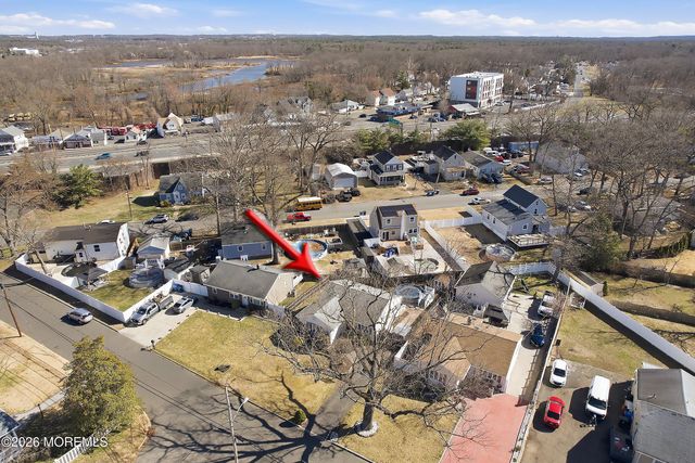 52 Sunset Avenue, Old Bridge, NJ 08857