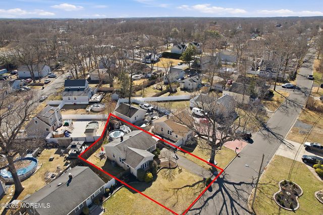 52 Sunset Avenue, Old Bridge, NJ 08857