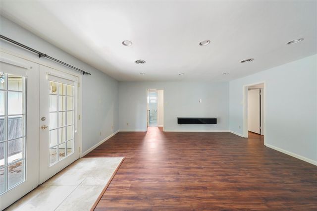 10502 Timberwood Drive, Houston, TX 77043