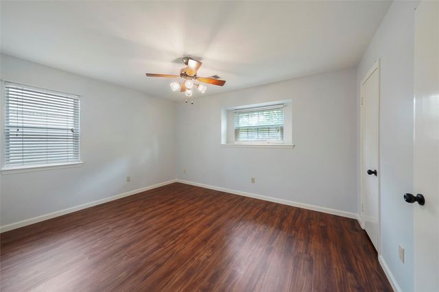 10502 Timberwood Drive, Houston, TX 77043