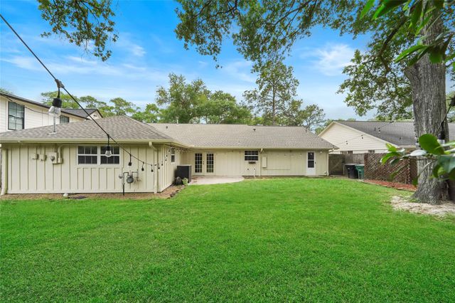 10502 Timberwood Drive, Houston, TX 77043