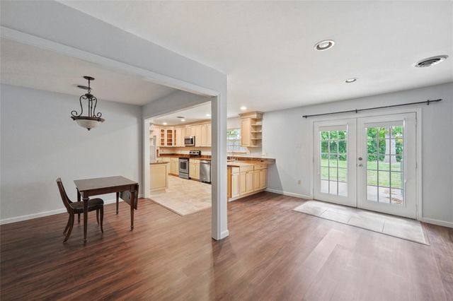 10502 Timberwood Drive, Houston, TX 77043