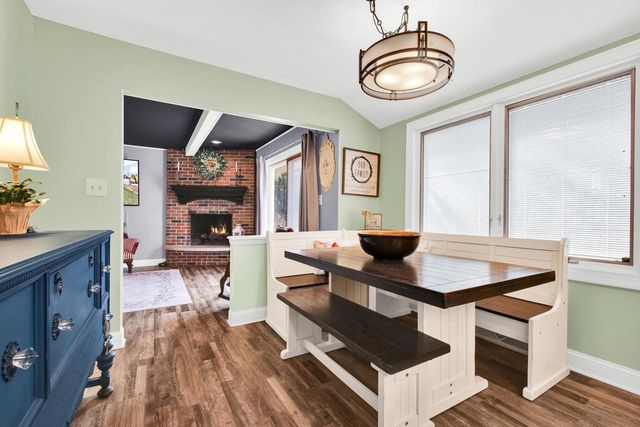 1103 W Montclaire AVENUE, Milwaukee, WI 53217