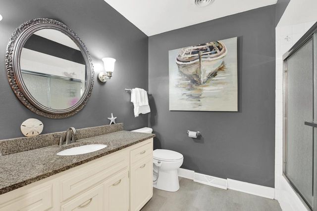 1103 W Montclaire AVENUE, Milwaukee, WI 53217