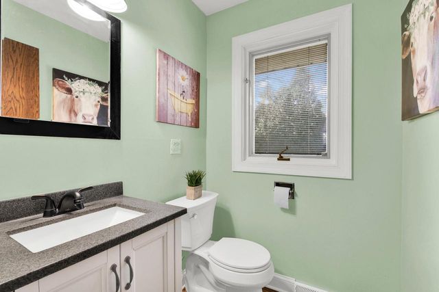 1103 W Montclaire AVENUE, Milwaukee, WI 53217