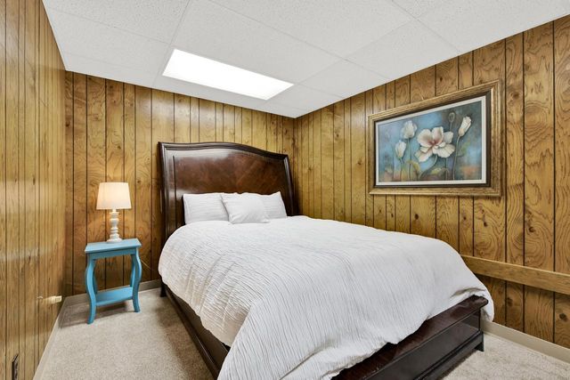 1103 W Montclaire AVENUE, Milwaukee, WI 53217