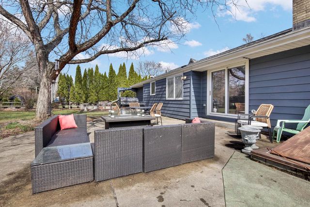 1103 W Montclaire AVENUE, Milwaukee, WI 53217