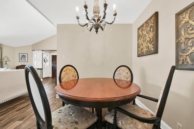 1103 W Montclaire AVENUE, Milwaukee, WI 53217