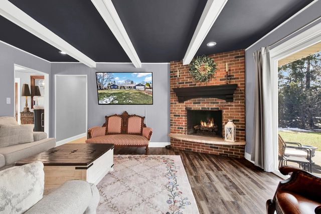 1103 W Montclaire AVENUE, Milwaukee, WI 53217