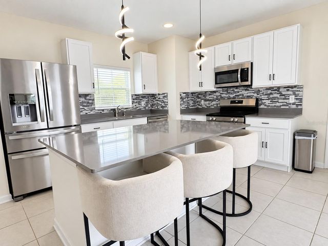 6609 WILLOW VIEW AVENUE, Orlando, FL 32829