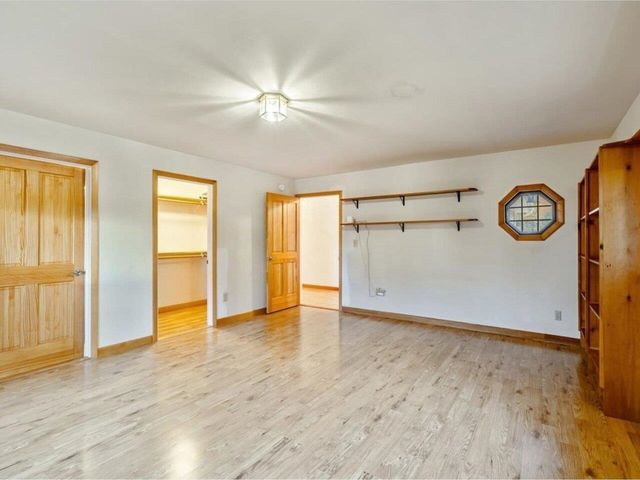 1 Wiley Place, St. Albans Town, VT 05478