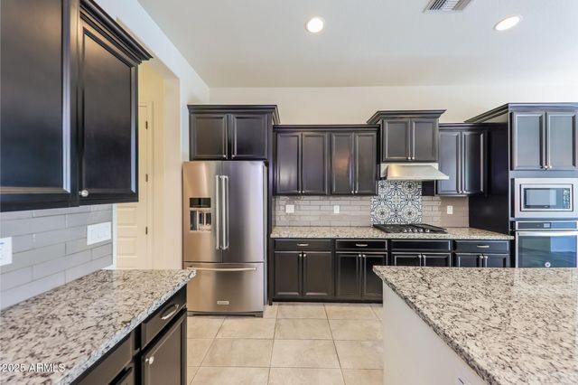 18433 W ELM Street, Goodyear, AZ 85395