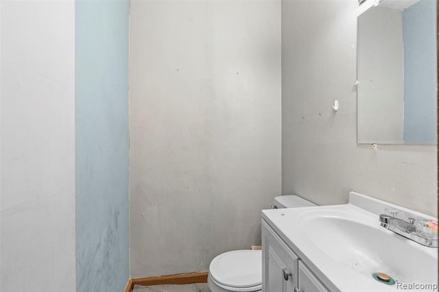 15082 Hazelridge Street, Detroit, MI 48205